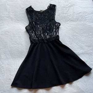 Black lace dress